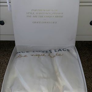 Grace loves lace luna gown